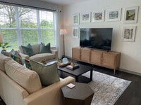 Building Photo - 5102 Aldersgate Dr
