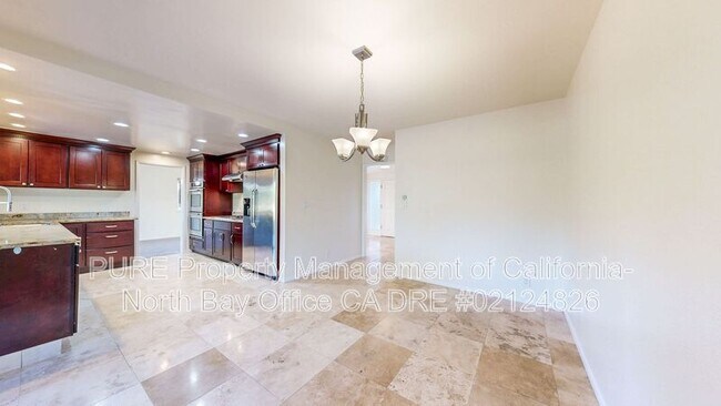 Building Photo - 351 Belhaven Cir