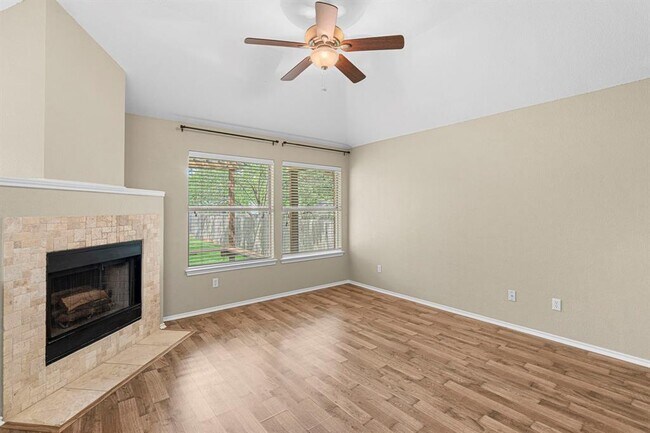 Building Photo - 7172 Ridge Oak Rd