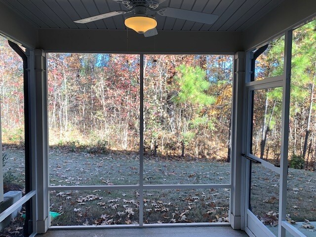 Building Photo - 1207 Nightshade Dr