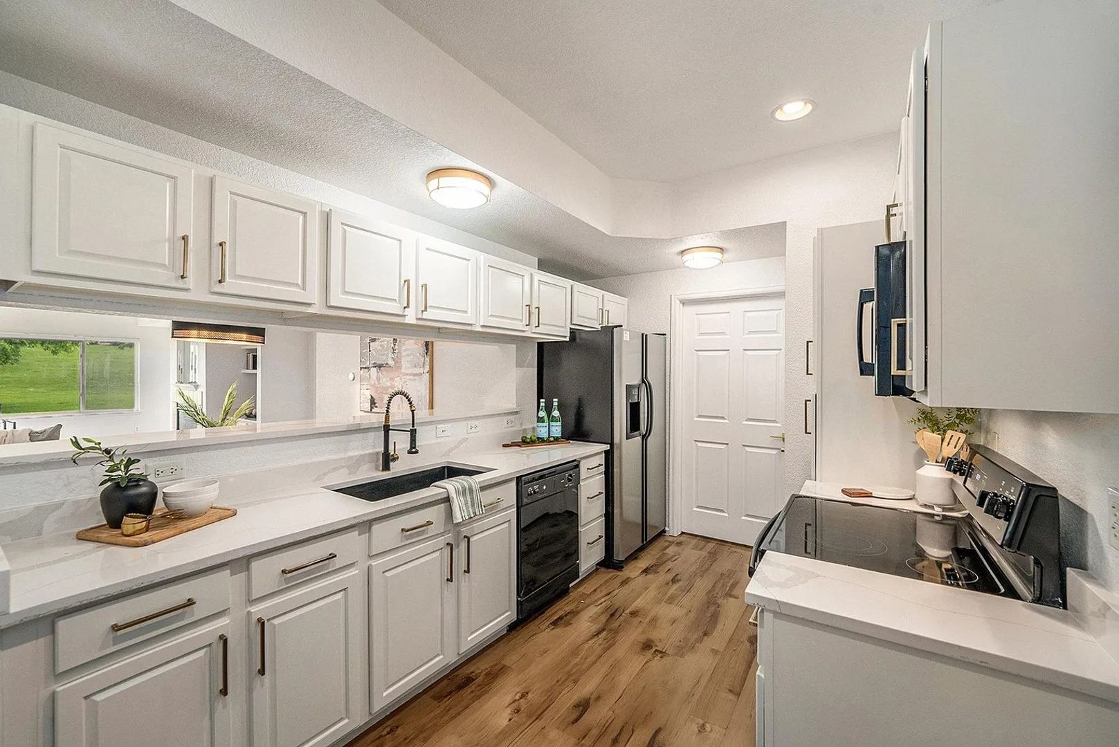 Building Photo - 2927 W 119th Ave