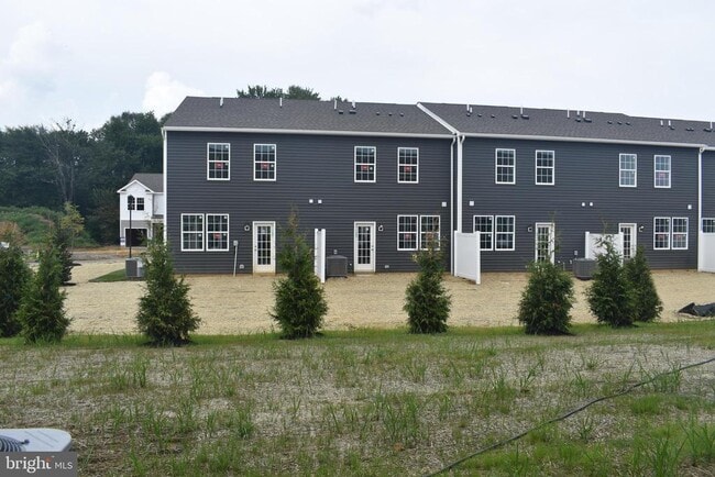 Building Photo - 80 Alexander Wy