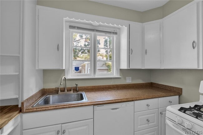 Building Photo - 69 W Northrup Pl