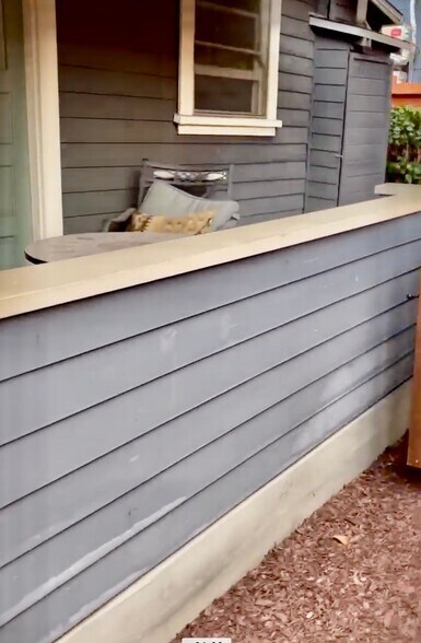 Building Photo - 159 N Canyon Blvd