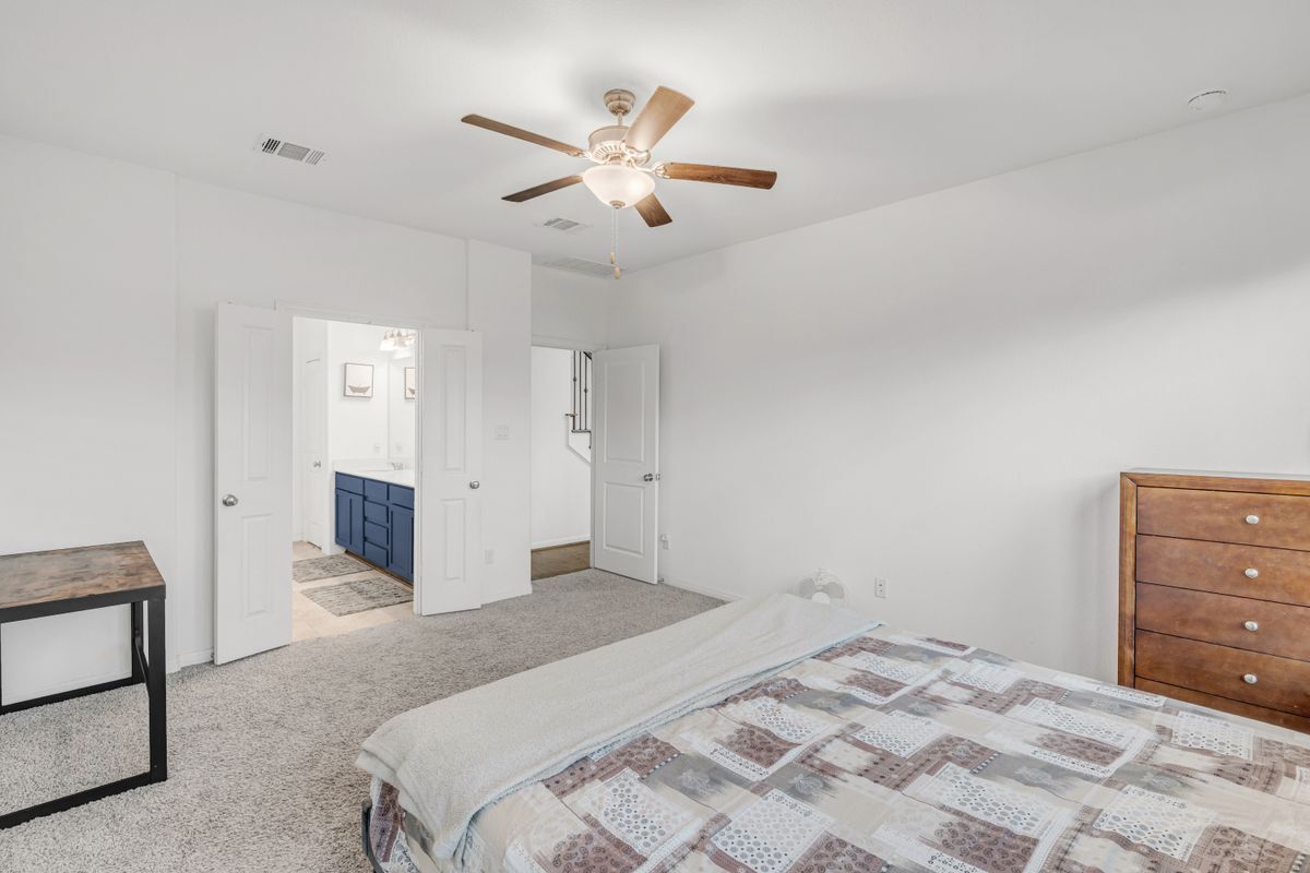 Building Photo - 111 Fortuna Ct