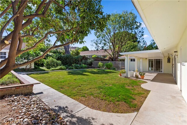 Building Photo - 24969 Tulip Ave