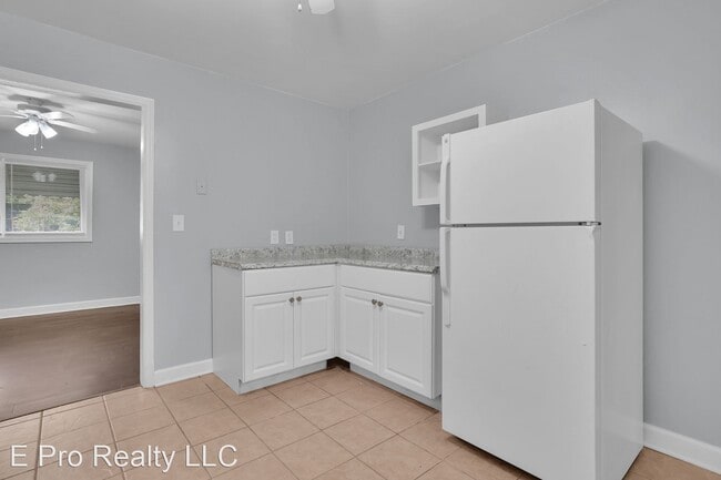 Building Photo - 2 br, 1 bath House - 1200 Panola Rd 2