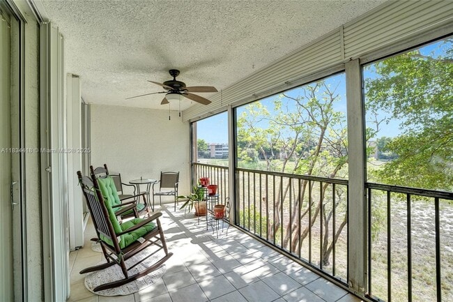 Building Photo - 370 NW 76th Ave