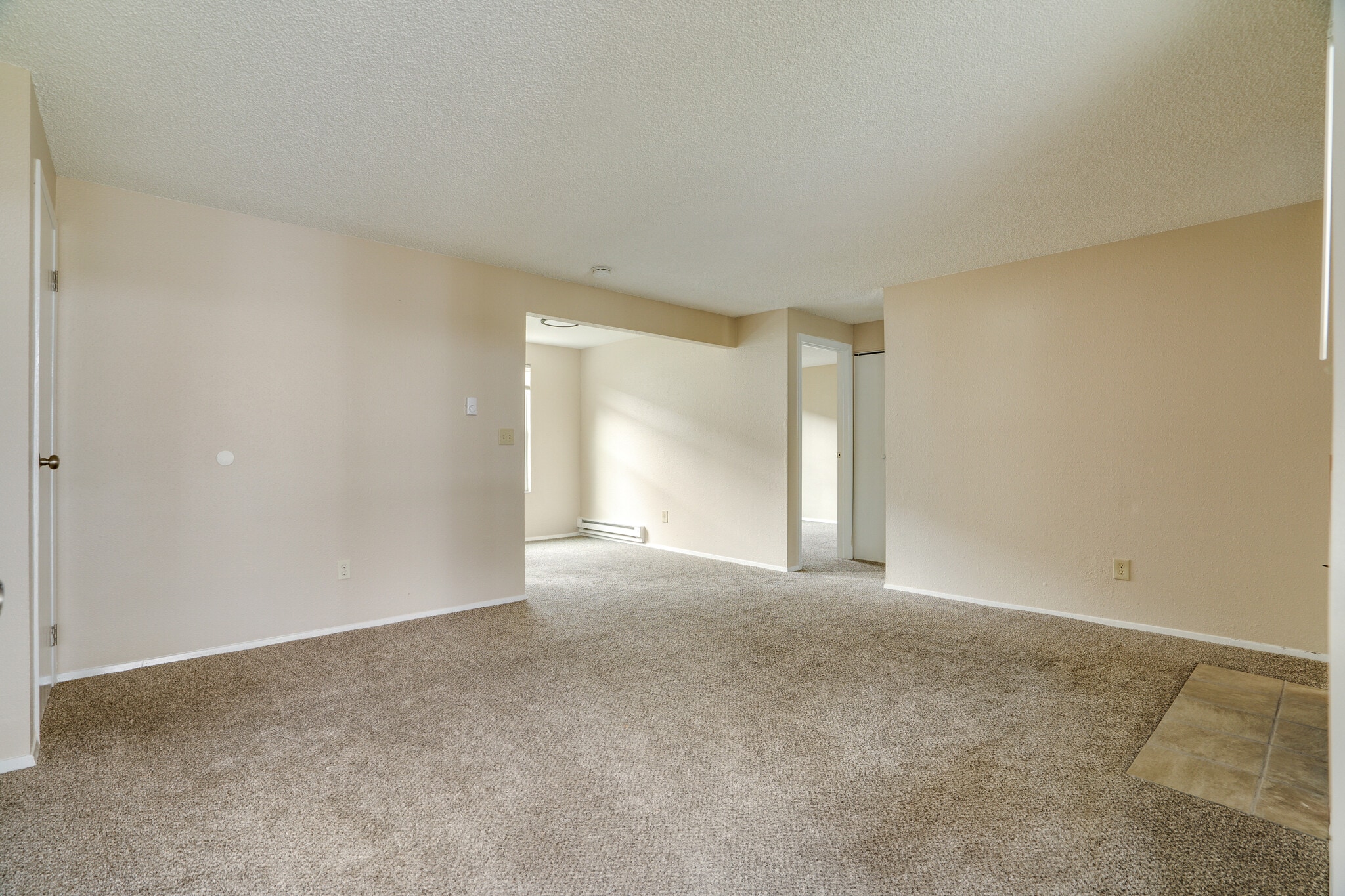 Building Photo - 2412 S I St