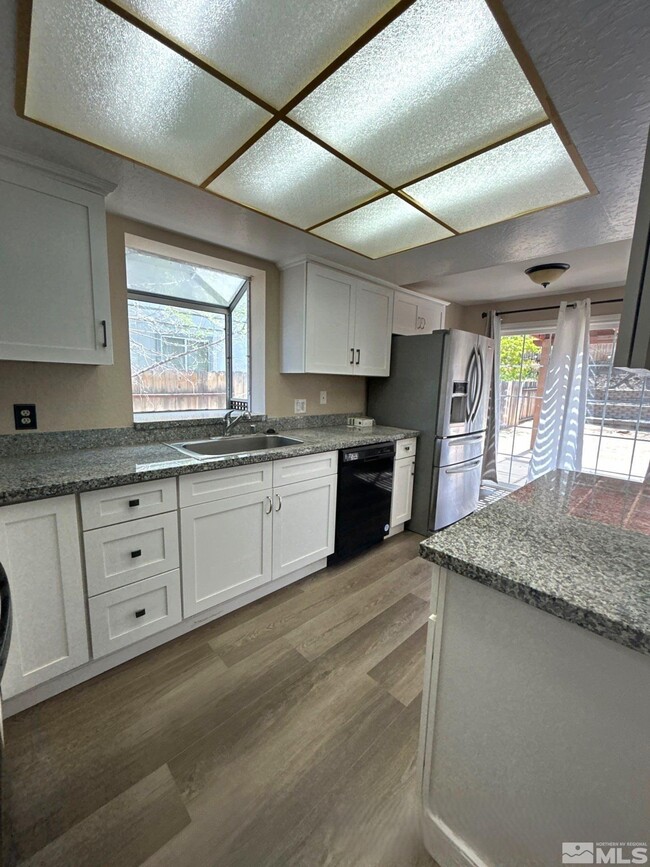Building Photo - 6126 White Water Way