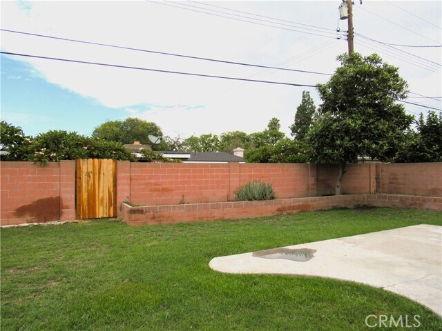 Building Photo - 7049 Fillmore Dr