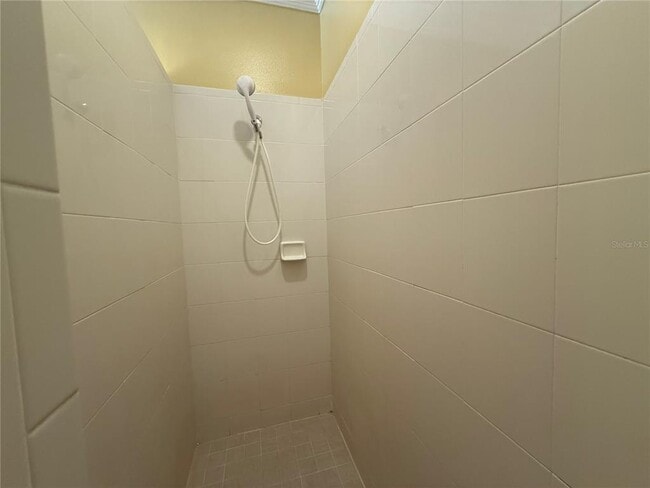 Building Photo - 19138 Meadow Pine Dr