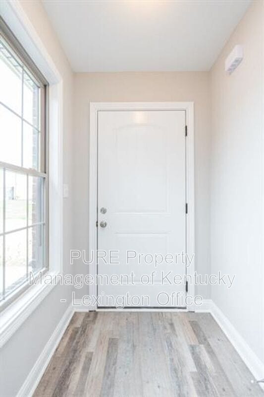 Building Photo - 727 Leeward Ct
