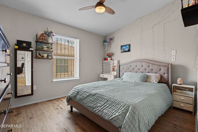 Building Photo - 6244 Spotted Eagle Dr
