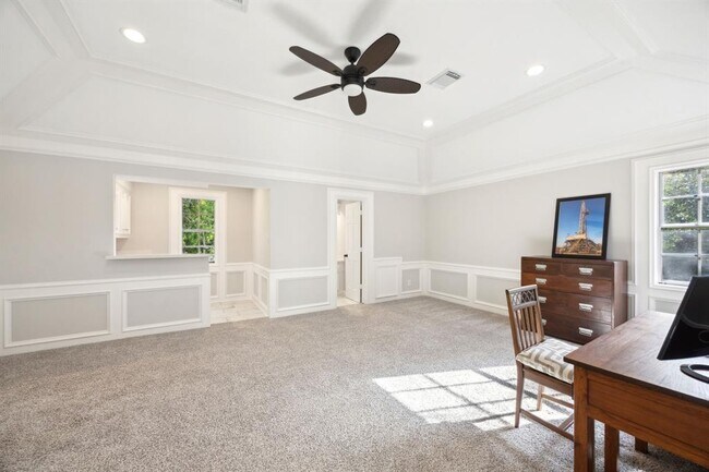 Building Photo - 1310 Kelliwood Oaks Dr