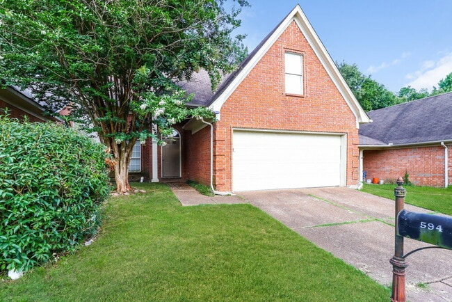Building Photo - 594 E Ashley Glen Cir