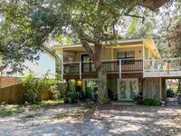 Building Photo - 5771 Coronada Blvd