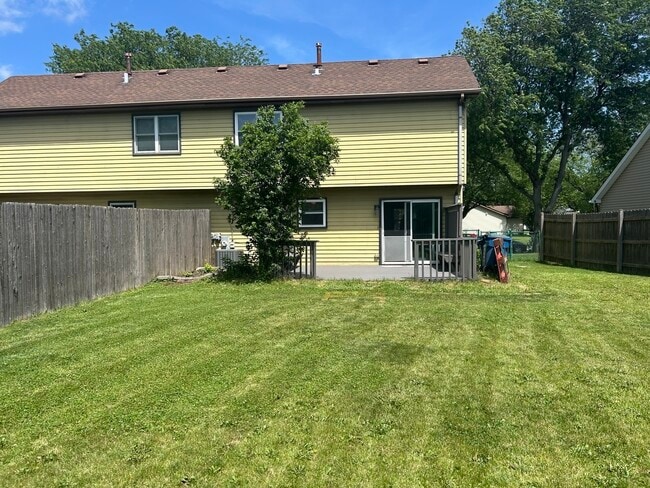 Building Photo - 3287 Allspice Ct