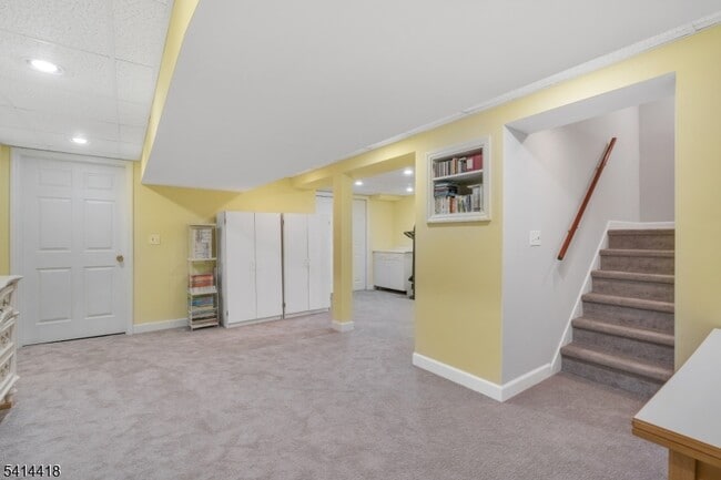 Building Photo - 34 Stockton Ct