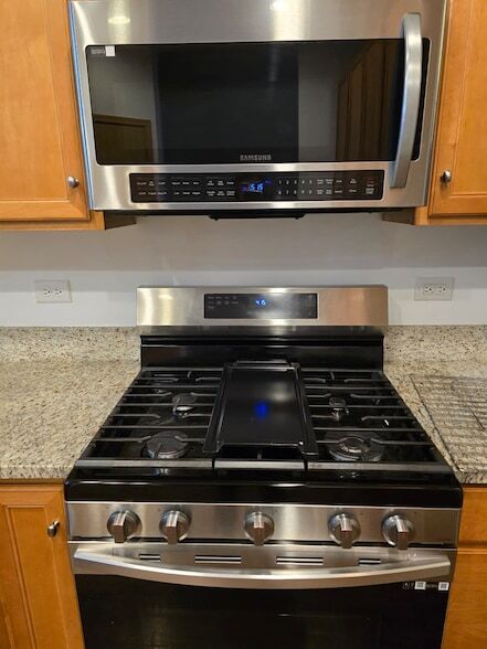 Building Photo - 549 S Jade Ln