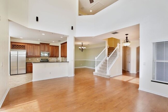 Building Photo - Luxury 3BR/3BA Townhome with 2-Car Garage in Gated Greystone – Sanford
