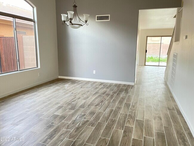 Building Photo - 12343 W Palo Verde Dr