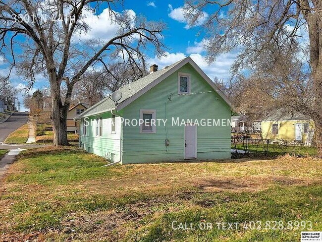 Building Photo - 3501 N 44th Ave