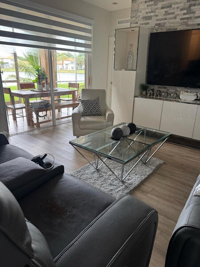 Building Photo - 14621 Balgowan Rd