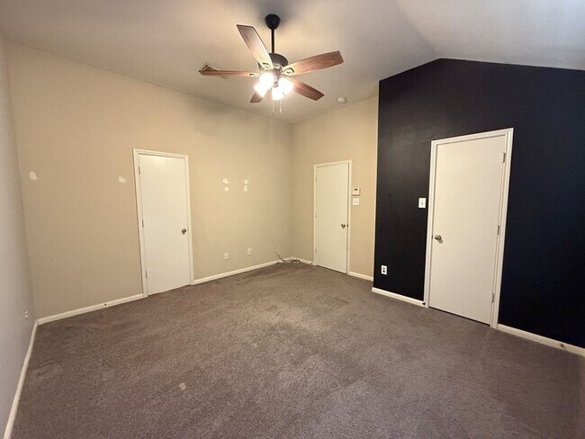 Building Photo - 2746 Georgina Falls Dr