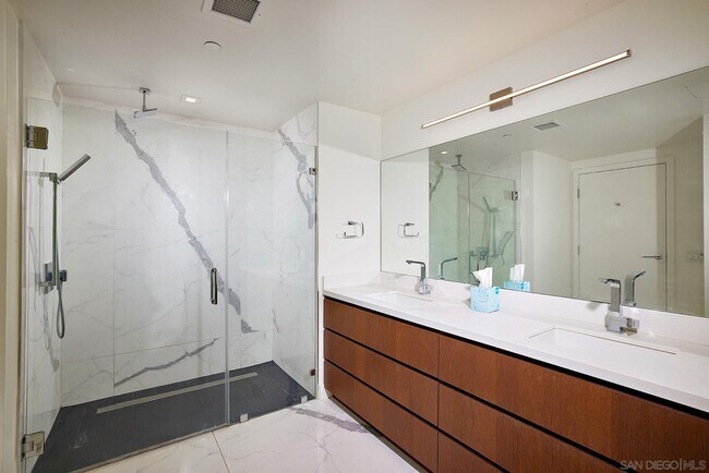 Building Photo - 1388 Kettner Blvd