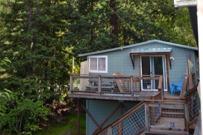 Front of House - 9870 River Rd