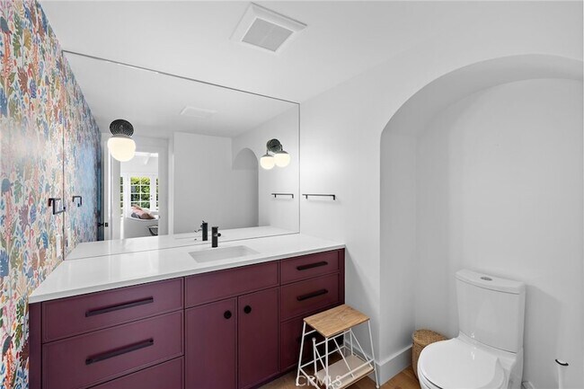 Building Photo - 3007 Harbor View Dr