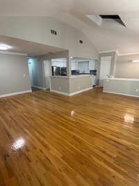 Building Photo - 3832 Hickory St