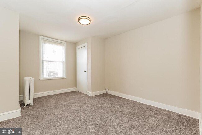 Building Photo - 5453 Trinity St