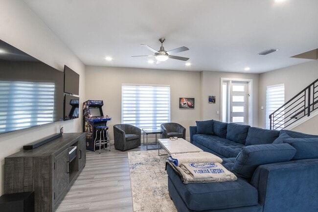 Building Photo - Gainesville Luxury Living at Celebration Pointe