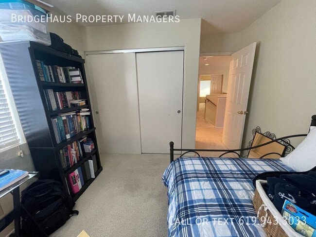 Building Photo - 965 Tempera Ct