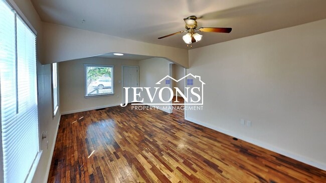 Building Photo - Step into your new residence, a charming s...