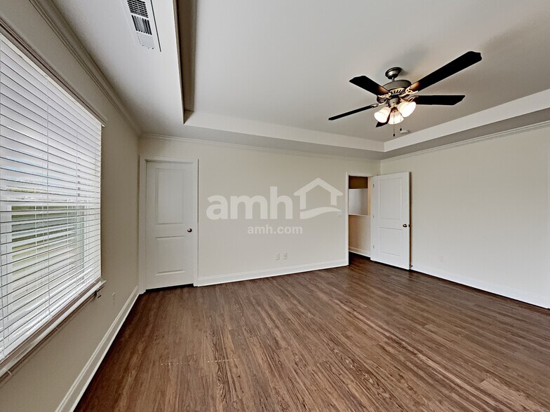 Building Photo - 2741 Bison Ct
