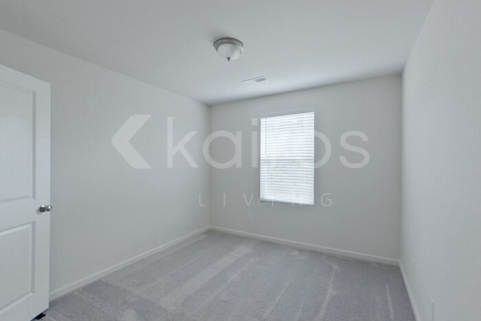Building Photo - 105 Spencer Dr