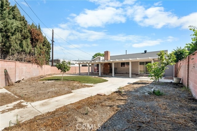 Building Photo - 8691 Davmor Ave