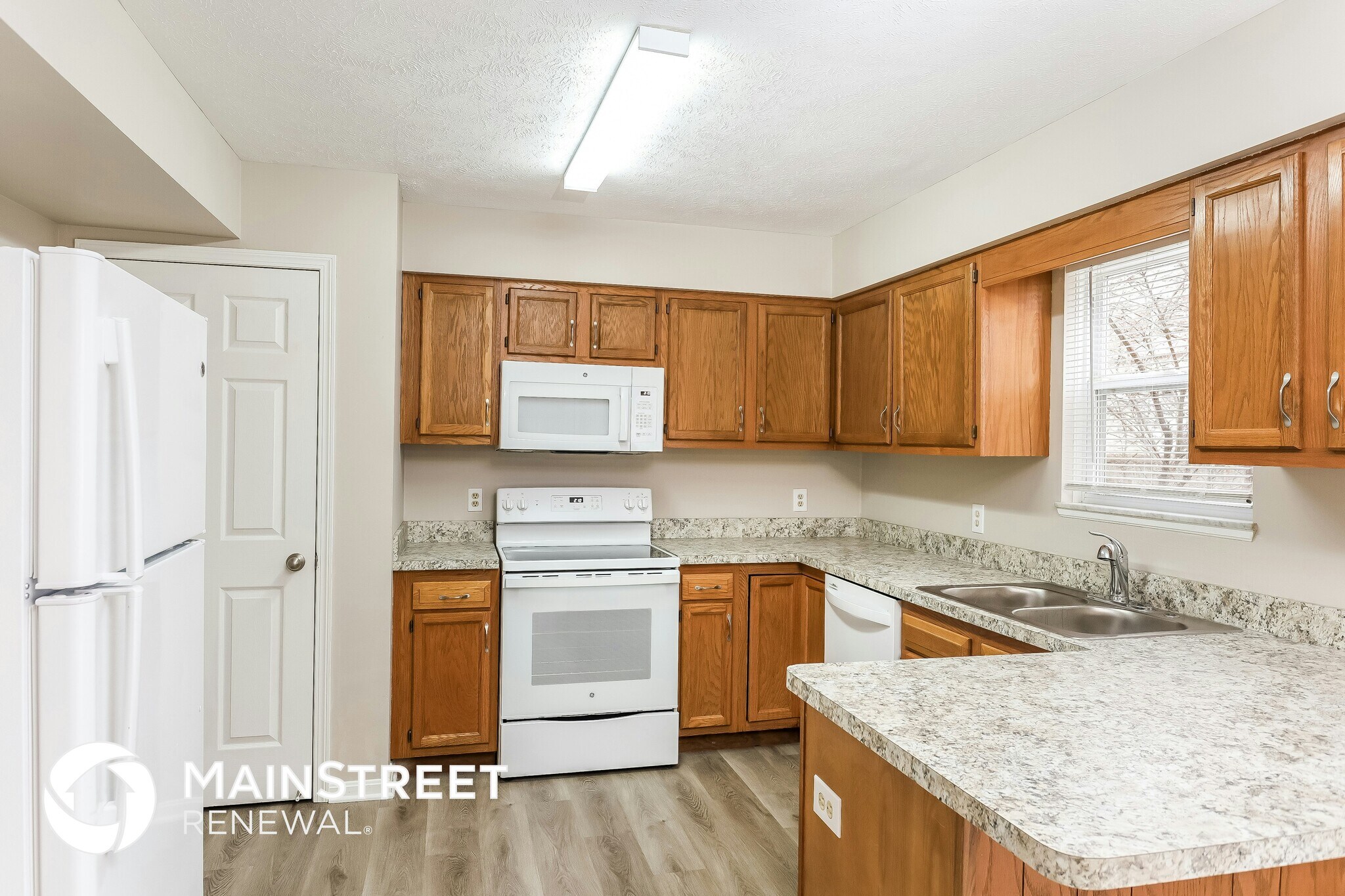 Building Photo - 1750 Falkirk Rd