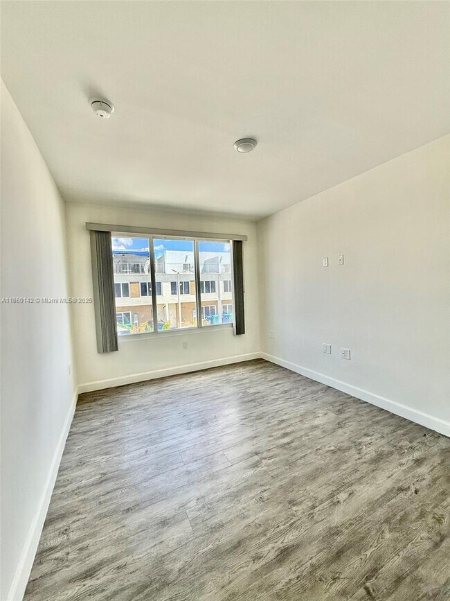Building Photo - 13934 SW 259th Way