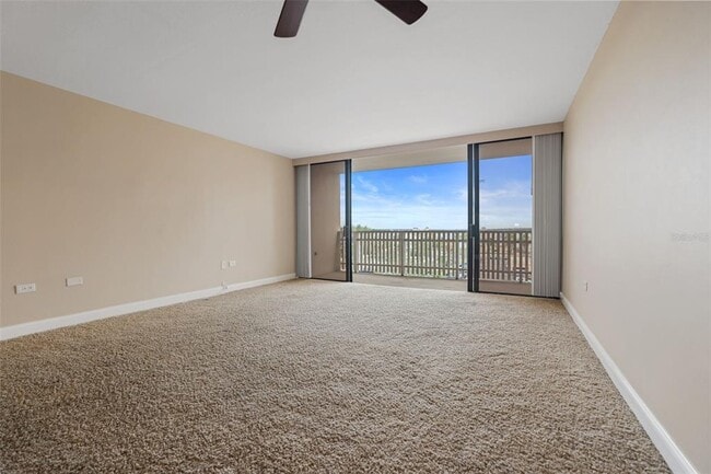 Building Photo - 450 Treasure Island Causeway