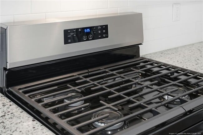 Building Photo - 1952 Dapple Dr