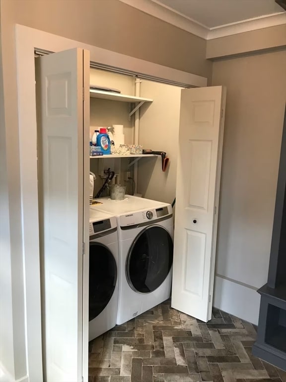 Building Photo - 40 Russell St