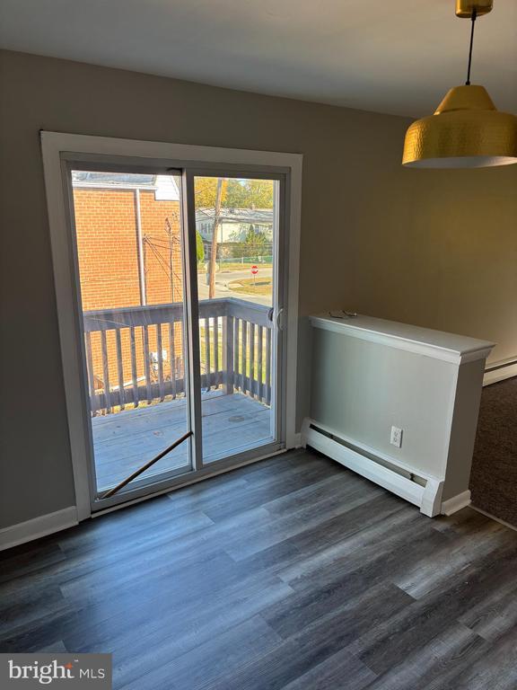 Primary Photo - 707 Spruce St