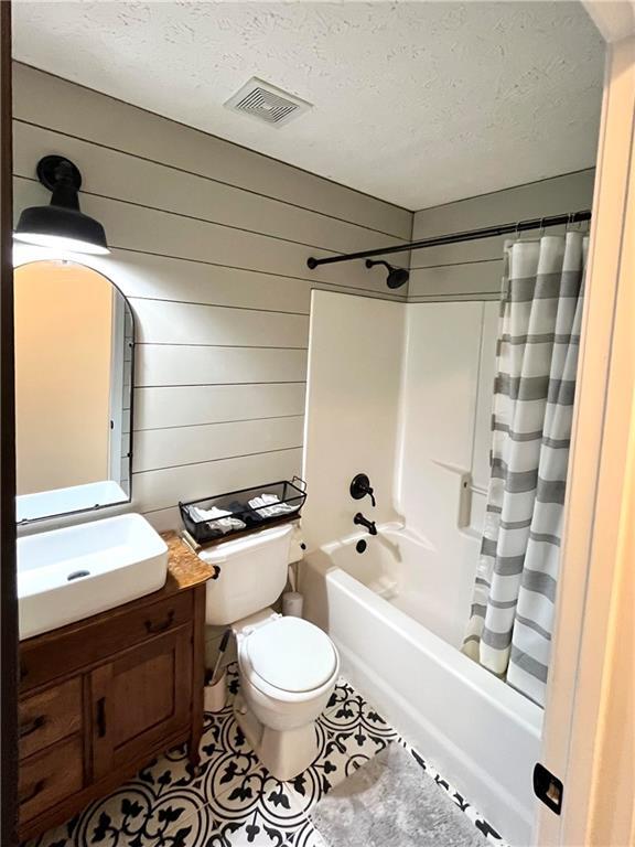 Building Photo - 138 W Fork Way