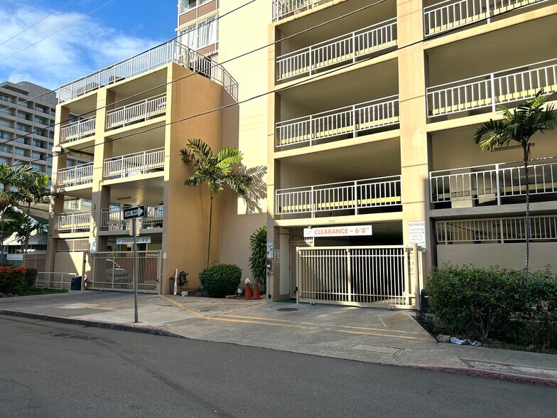 gated garage in & out accesses - 2415 Ala Wai Blvd