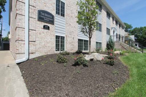 Building Photo - 124 N 31st Ave