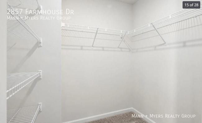 Building Photo - 2857 Farmhouse Dr